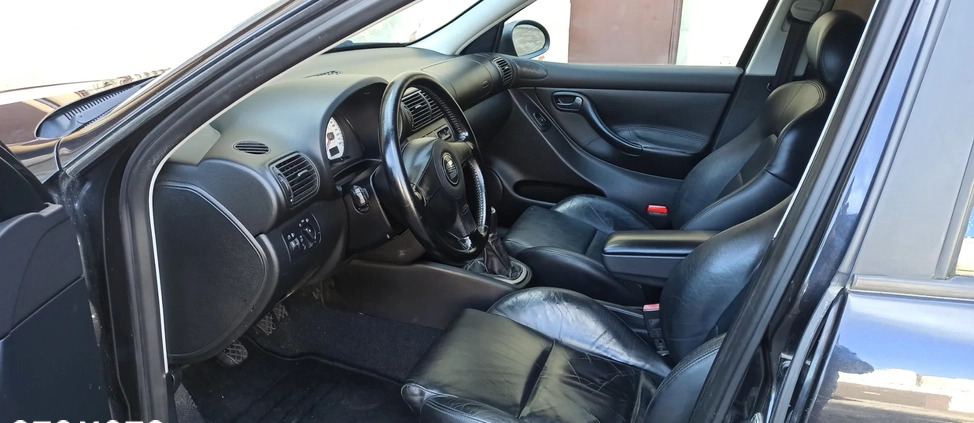 Seat Leon cena 26900 przebieg: 225000, rok produkcji 2004 z Radom małe 211